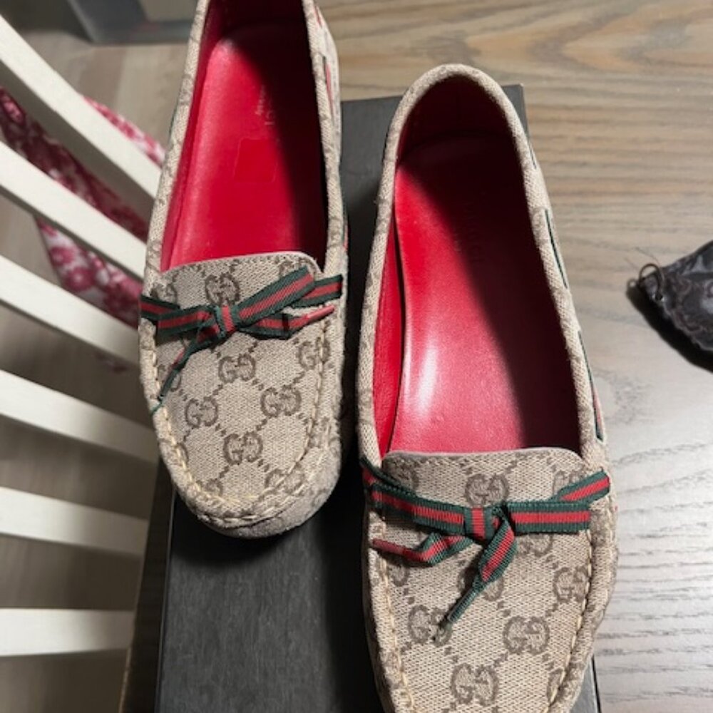 GUCCI MONOGRAM CANVAS DRIVING SHOES GROSGRAIN TRIM SIZE 8.5B